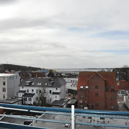 Probsteier Platz Leuchtturm Laboe